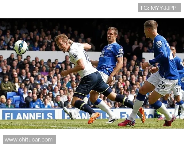 福图纳主场迎战海伦芬期待精彩对决双方争夺关键三分之战